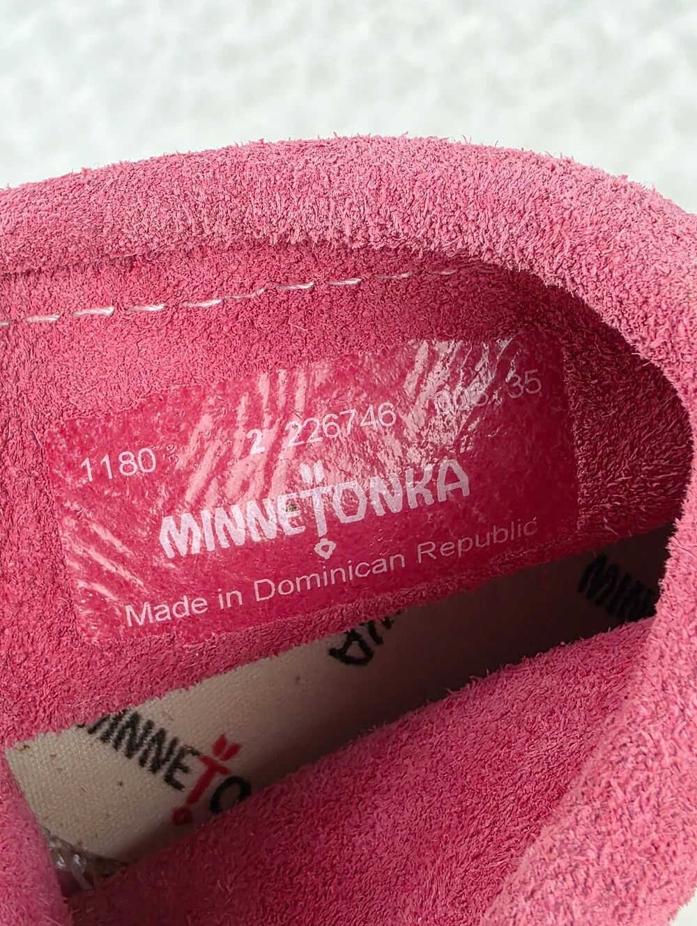 Minnetonka Pink Suede Fringe Moccasin Boots Size 2